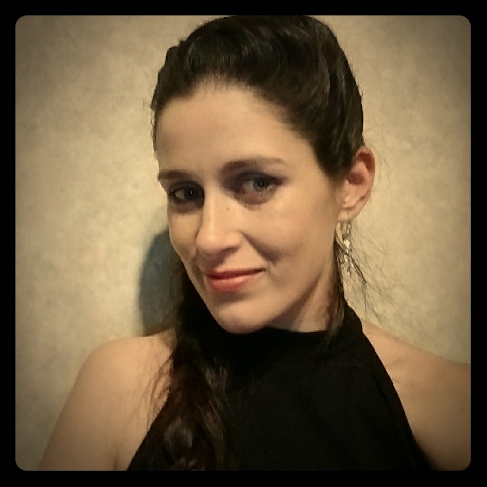 Meet your Posher, Vanessa